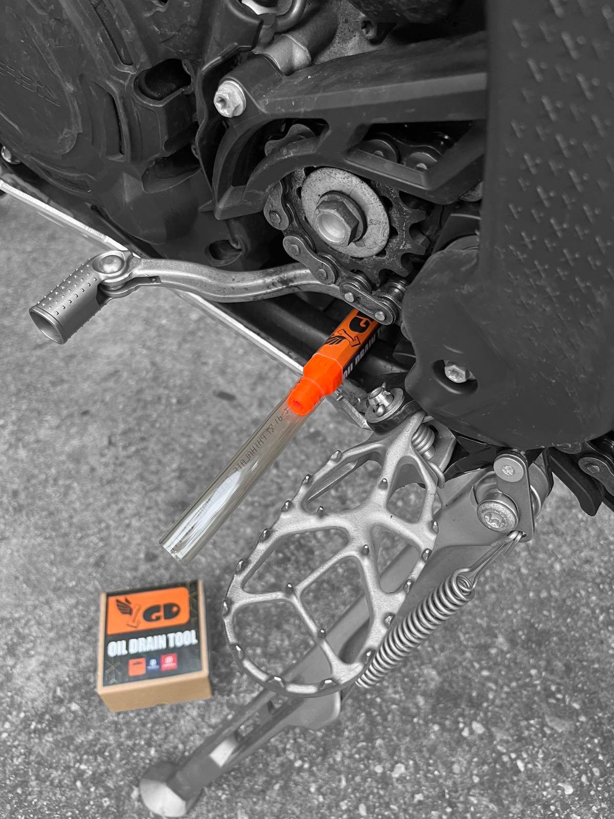 Инструмент за източване на масло – KTM/Husqvarna/GASGAS